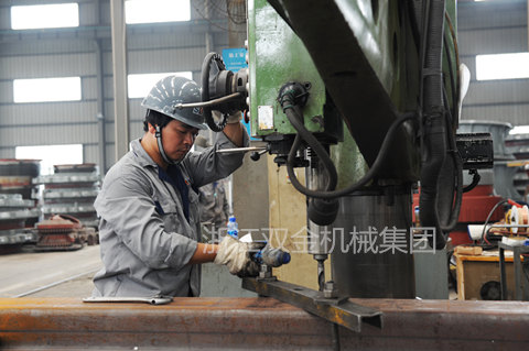 圓錐破碎機(jī)故障處理辦法_.jpg