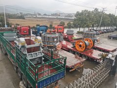 雙金機(jī)械成套生產(chǎn)線設(shè)備順利出口烏干達(dá)、南非