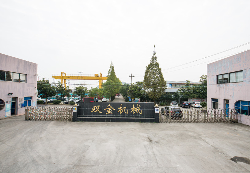 專業(yè)生產(chǎn)破碎機(jī)廠家，開拓石料加工行業(yè)